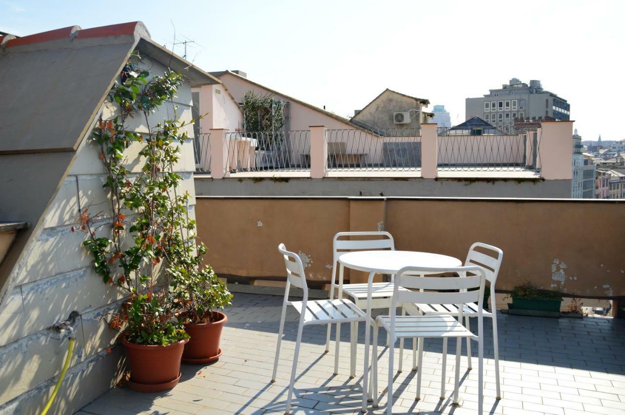 Sunflower Apartment With Private Terrace And Lift Genoa Exterior photo
