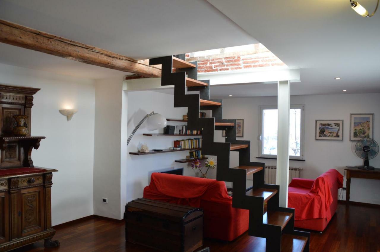 Sunflower Apartment With Private Terrace And Lift Genoa Exterior photo